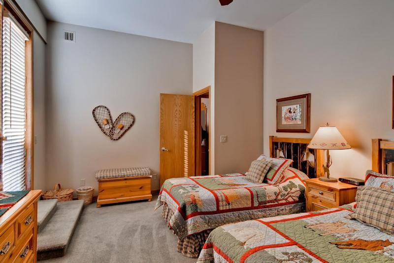 Meadows At Eagleridge Condos Steamboat Springs Exterior photo